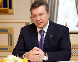 Янукович: в ГАИ людей обдирают, как липку