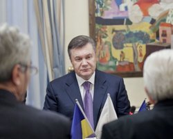 Янукович: Формирование избиркомов путем жеребьевки было ошибкой