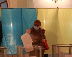 Опубликованы результаты экзит-полов на местных выборах в Украине