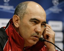 Тренер Рубина Бердыев: о том, что будет на поле, известно одному Аллаху