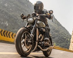 У Кореї випустили недорогу альтернативу Harley-Davidson за $4600 (фото)