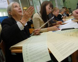 Оппозиция сообщает о саботаже на избирательных участках  в Днепровском и Дарницком районах Киева