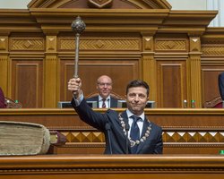 "Мое желание пойти на второй срок будет полностью совпадать с желанием общества", – Зеленский