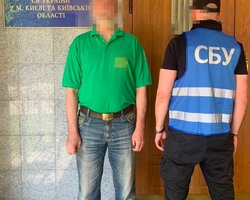 Заперечував існування України: працівнику Києво-Печерської лаври повідомили про підозру (фото)