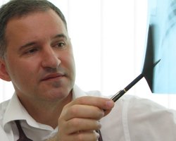 Прямо в сердце. Почему хирург Борис Тодуров считает искусственное сердце спасением и не верит в чудеса