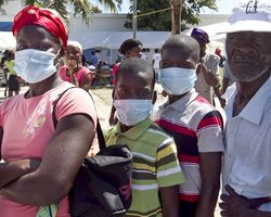 Жители Гаити требуют от ООН компенсаций за эпидемию холеры