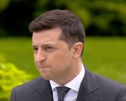 "Будут расследовать". Зеленский прокомментировал скандал с "пленками Деркача"