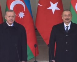 Эрдоган на параде в Баку призвал Армению "взяться за ум", тогда в регионе "начнется новая эра"