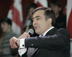 Минобороны Грузии: Саакашвили катался как турист на отобранном авиалайнере