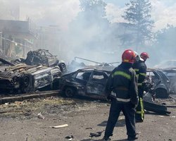 Ракетный удар по центру Винницы: 20 человек погибли и 90 пострадали (фото)