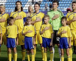 Сборная Украины опустилась на 35-е место в рейтинге ФИФА