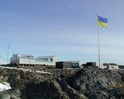 В Антарктиде завершилось голосование на выборах президента Украины