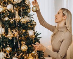 Поставят год на паузу: в каких цветах нельзя встречать Новый 2026 (фото)