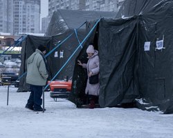 Последствия атаки РФ на Киев: 1676 многоэтажек в столице остаются без тепла