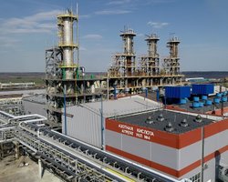 Дрони вдарили по хімзаводу "Акрон" у Великому Новгороді: які наслідки повторної атаки (відео)