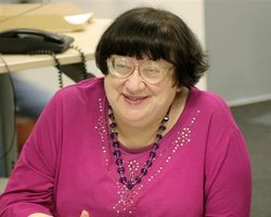 В квартире у Новодворской висит портрет Бандеры