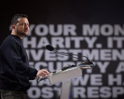 "Выглядело искусственно": Зеленский подтвердил, что Украина не причастна к атаке на Кремль