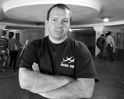 Денис Олейников избавился от всех бизнесов, связанных с присутствием в Украине