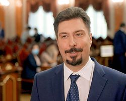 Нельзя уволить: судья Князев продолжает получать зарплату, находясь в СИЗО, — СМИ