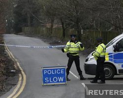 Следователи сообщат о найденных в доме Березовского уликах только после полного завершения обыска