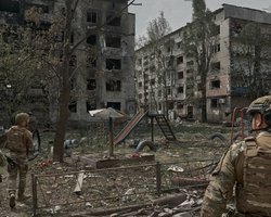 Бой за Покровск: в городе сотни россиян, а Мирноград рискует оказаться в окружении, — УП