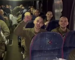 Большинство пленных, которые вернулись в Россию во время последнего обмена, — экс-заключенные, — росСМИ