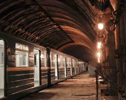 Станція-привид у метро Києва: чому там не зупиняються поїзди (фото)