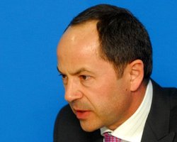 Непопулярные реформы могут продолжаться еще 5 месяцев, - Тигипко