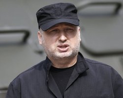 Турчинов: Россия не будет доминировать в Черном и Азовском морях