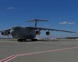 Эвакуировали 400 человек: в Украину прибыл четвертый самолет из Афганистана (видео)