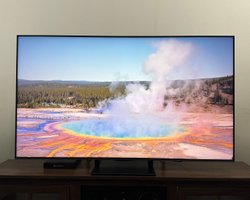 Hisense представила недорогі телевізори MiniLED з підтримкою Dolby Atmos і 165 Гц (фото)