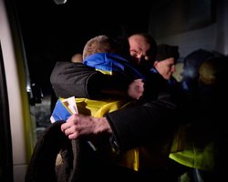 Более 90% подверглись пыткам: каково состояние 230 украинцев, вернувшихся из российского плена