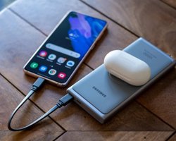 Швидко зарядити гаджети, коли нема світла: експерти порадили кращі павербанки у 2026 році