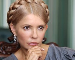 В Киеве презентовали книгу немецкого публициста Шумана "Аферистка. Дело Тимошенко"