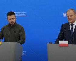 Польша обсудит со странами НАТО возможность сбивать ракеты РФ над Украиной, — Туск