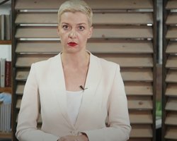 "Ваша форма перестает вызывать уважение". В Беларуси эмоционально обратились к силовикам, участвовавшим в разгоне протестов