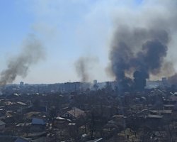 Місто-герой та його люди. Хірург розповів, як працюють медики в оточеному Чернігові.