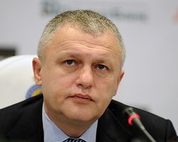 Суркис напомнил Локомотиву о долге за Алиева