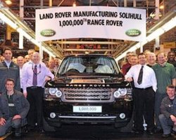 В Британии миллионный внедорожник Range Rover сошел с конвейера