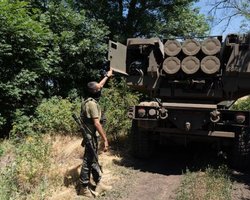 Уничтожают технику, боеприпасы и живую силу: в ВСУ рассказали о контрнаступлении на Херсон