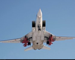 "Почему-то исчезли с радаров": эксперты объяснили, возможно ли сбитие бомбардировщика Ту-22 РФ