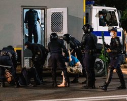 В больницах Беларуси после двух дней протестов находится чуть больше 200 человек,  – Минздрав РБ