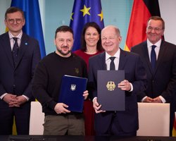 Зеленский и Шольц подписали "беспрецедентный документ": о чем договорились (фото)