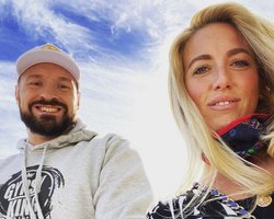 Фьюри сделал неожиданное заявление о своей жене накануне реванша с Усиком