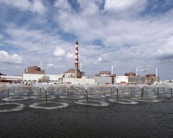 "Готовили удар по ЗАЭС": росСМИ сообщили о падении "украинского БПЛА" в Энергодаре (видео)