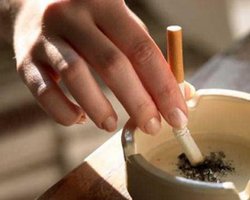 SMS  помогут бросить курить, - ученые