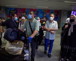 Із Сектору Гази евакуюють першу групу українців, — посол