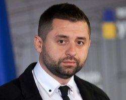 "Часто ходит в Офис президента", – Арахамия о выдвижении Монастырского на пост главы МВД (видео)