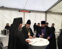 В УПЦ МП назвали своих митрополитов на Объединительном соборе раскольниками