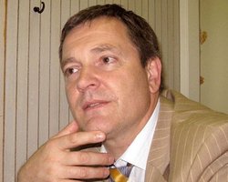 У Тимошенко нет шансов провести третий тур,- ПР